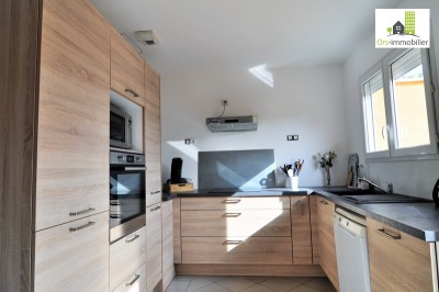 ACHAT APPARTEMENT AVEC JARDIN AUBERIVES SUR VAREZE.JPG