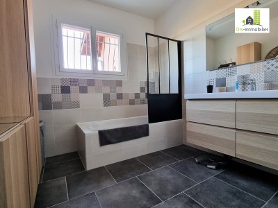 A VENDRE MAISON 6 CHAMBRES SUR COMMUNE DE JARDIN 38200.jpg