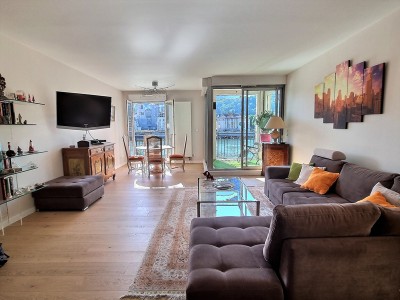 VENTE APPARTEMENT TYPE 2 AU 3EME ETAGE CAVE ET GARAGE SAINTE COLOMBE 69560.jpg