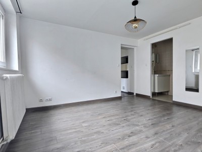 A VENDRE APPARTMENT TYPE 2 SECTEUR VIENNE BON ACCUEIL PROCHE GARE 38200.jpg