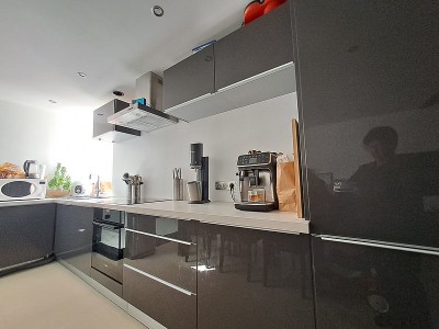 VIVRE A REVENTIN VAUGRIS.jpg