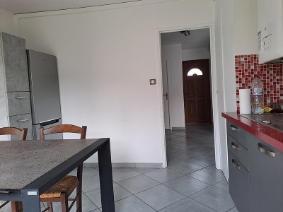 VIENNE GUILLEMOTTES A LOUER MAISON.jpg