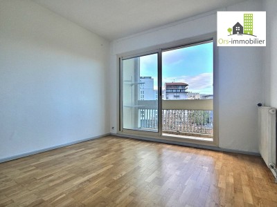 Vente appartement proche du parc SERGENT BLANDAN 69008.jpg