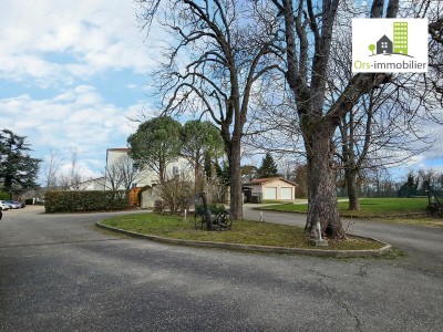 A vendre Appartement T4 au 1er étage,deux places de parking, une cave 38200 38780.jpg