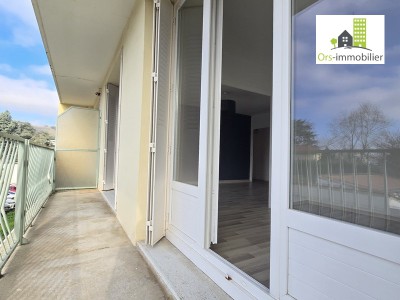 A VENDRE APPARTEMENT T3 AVEC CAVE BALCON ET STATIONNEMENT 38200.jpg