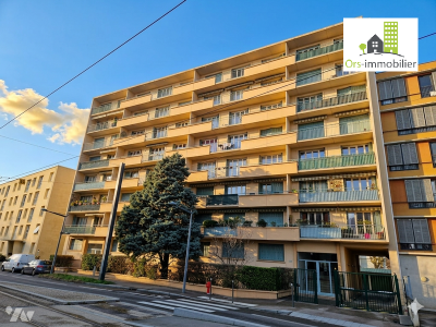 LYON 8 – T4 100 m² – BALCON 14 m² – TRAM T6 AU PIED – GARAGE POSSIBLE.png