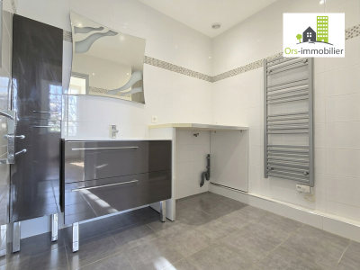 A VENDRE APPARTEMENT COUP DE COEUR DE 94 M² T4  SUR ESTRABLIN PROCHE VIENNE 38.png