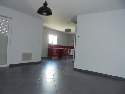 MAISON A LOUER VILLETTE DE VIENNE.jpg