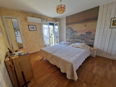 MAISON FAMILLIALE A VENDRE SUR CHARLY.jpg