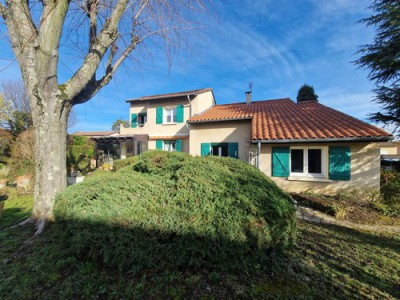 MAISON A VENDRE SUR CHARLY.jpg