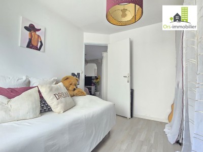 À vendre Vienne 38200 – Séjour lumineux T3 – Ors Immobilier Céline Gandi.jpg