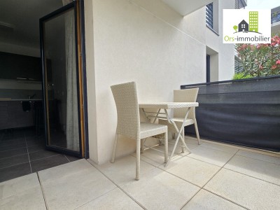 Vienne – Studio contemporain meublé avec terrasse et nombreux rangements.jpg