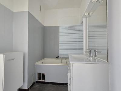 VIENNE SAINT-ALBAN – T3 67 m² – BALCON – LOGGIA – 3e CHAMBRE POSSIBLE.jpg