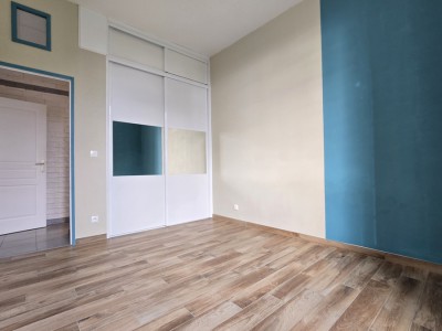 Appartement 94m² avec stationnement Estrablin proche Vienne 38200.jpg