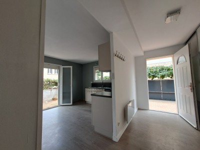 location-maison-duplex-proche-de-vienne-entree.jpg