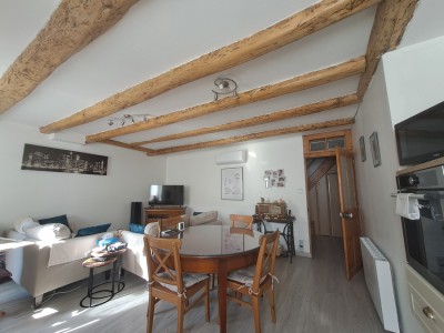 annonce-immobilier-saint-pierre-de-boeuf-salle-a-manger.jpg