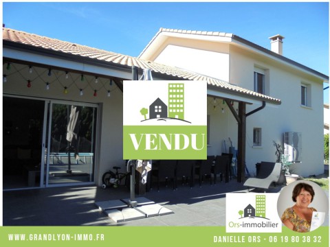 MAISON CHONAS VENDUE.JPG