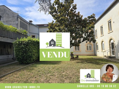 VENDU PAR DANIELLE ORS.JPG