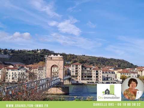 VIENNE VENTE APPARTEMENT PLACE ST MAURICE.JPG